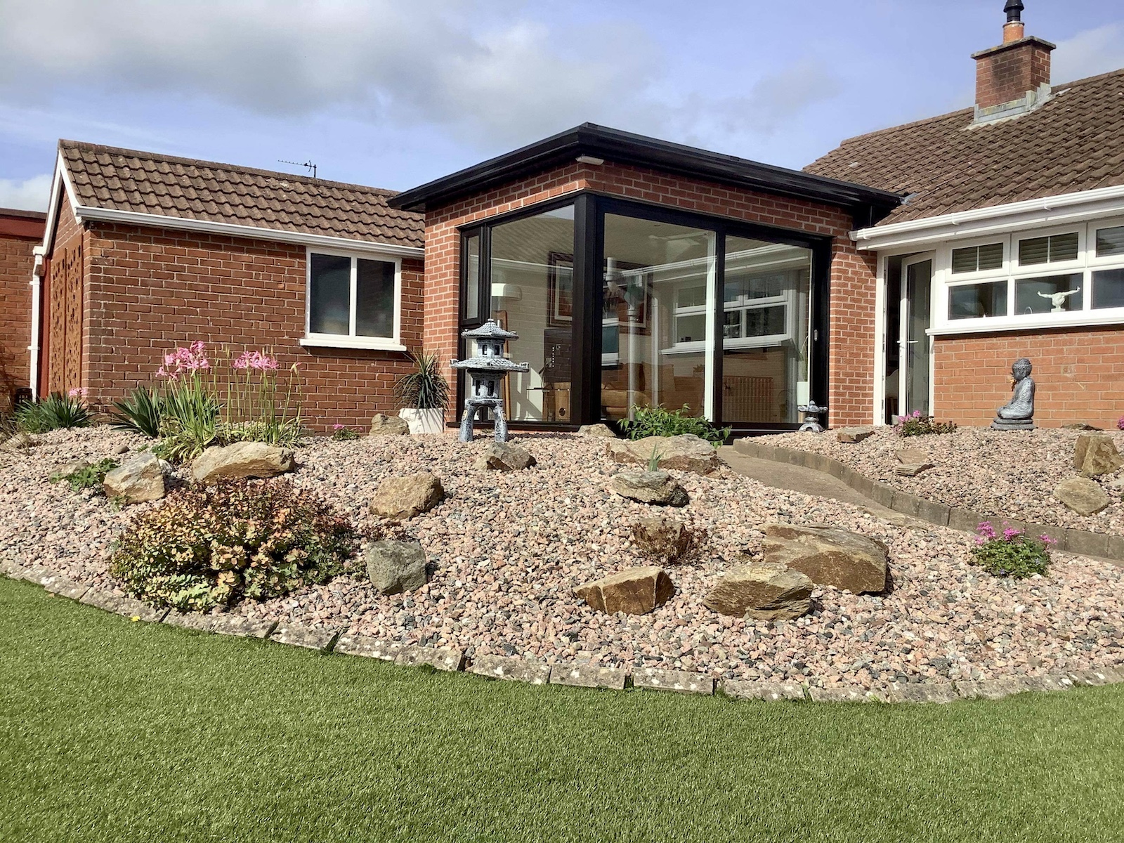 New build Sunrooms Belfast & Northern Ireland wide Sunroom Solutions